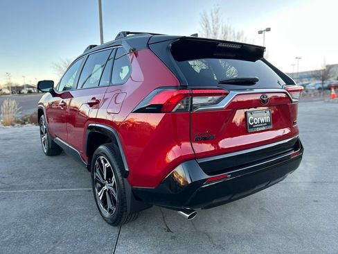 Used 2025 Toyota RAV4 XSE w/ Weather Package AWD/4WD image 5
