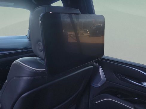 Used 2023 Cadillac Escalade V image 29