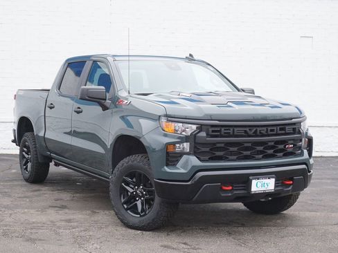 New 2026 Chevrolet Silverado 1500 Custom Trail Boss image 2