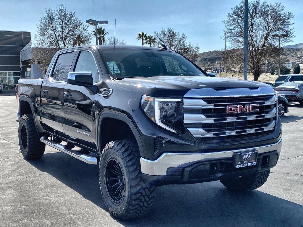 New 2026 GMC Sierra 1500 SLE w/ Preferred Package AWD/4WD image 15