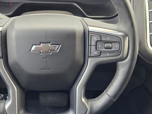 Used 2023 Chevrolet Tahoe Z71 w/ Z71 Off-Road Package AWD/4WD image 17