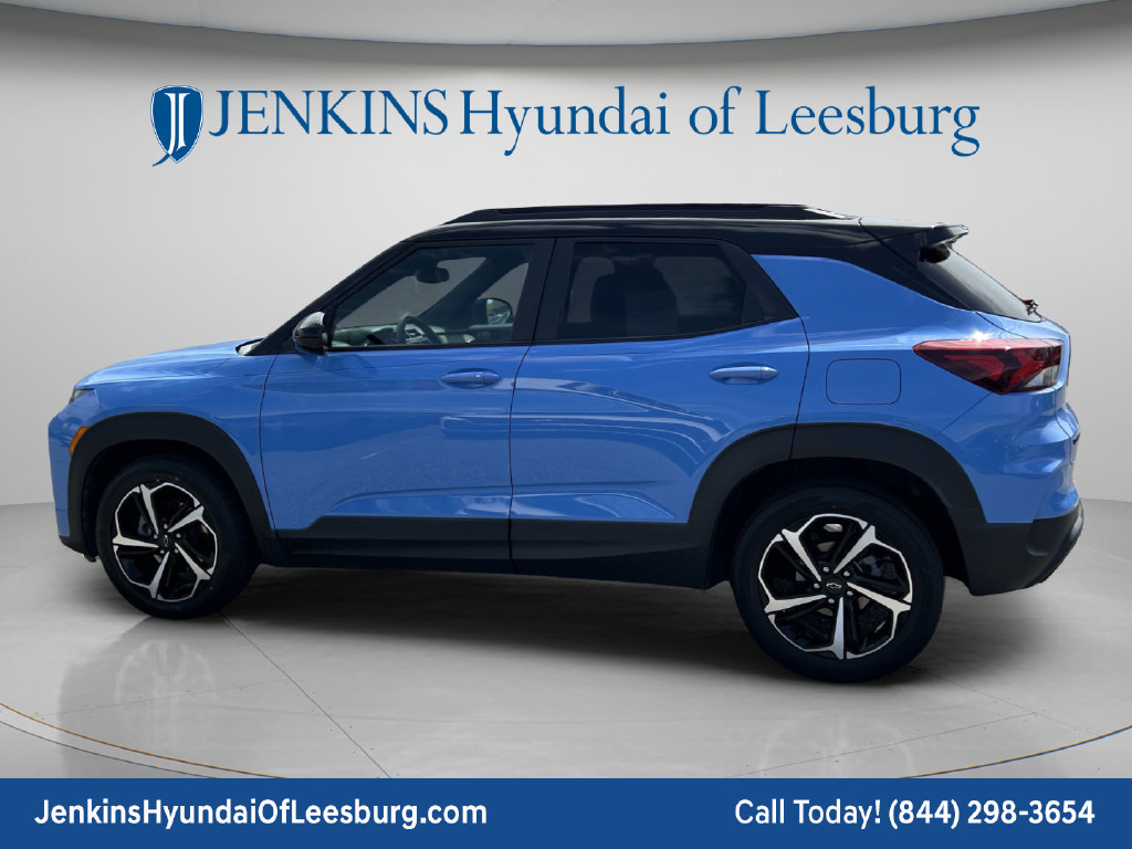 Used 2023 Chevrolet TrailBlazer RS w/ Convenience Package FWD image 8