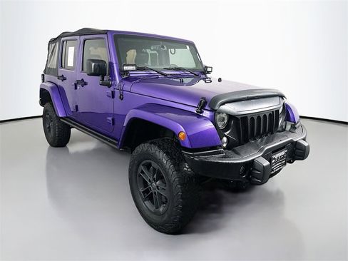 Used 2017 Jeep Wrangler Unlimited Sahara image 1