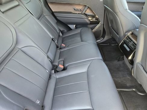 Used 2023 Land Rover Range Rover Sport SE AWD/4WD image 30