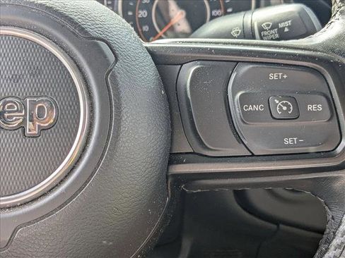 Used 2020 Jeep Gladiator Sport w/ Quick Order Package 24S image 12