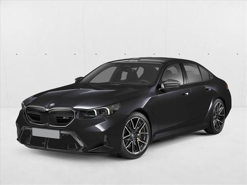 New 2026 BMW M5 image 1