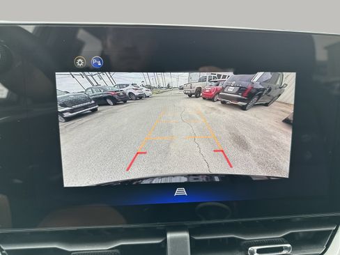 Used 2026 Chevrolet Equinox LT w/ Convenience Package II AWD/4WD image 22