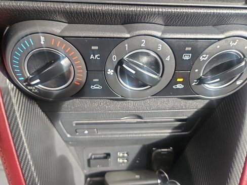 Used 2016 MAZDA CX-3 Touring image 32