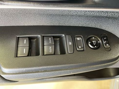 Used 2020 Honda CR-V EX image 13