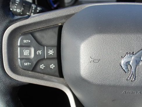 Used 2023 Ford Bronco Badlands w/ Sasquatch Package image 23