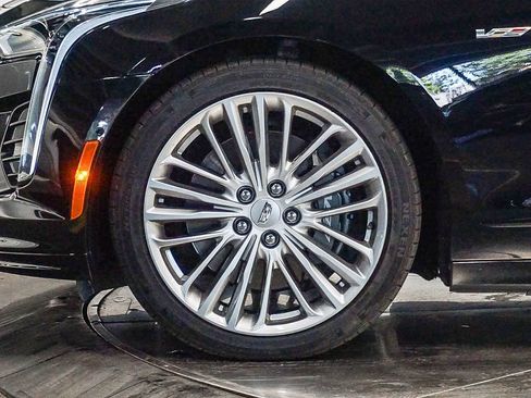 Used 2019 Cadillac CT6 V w/ Driver Assist Package AWD/4WD image 9