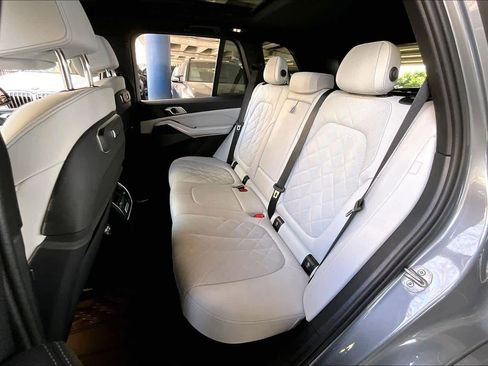 Used 2024 BMW X5 xDrive50e w/ M Sport Package image 19