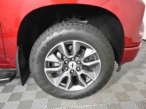 Used 2023 Chevrolet Silverado 1500 RST AWD/4WD image 12
