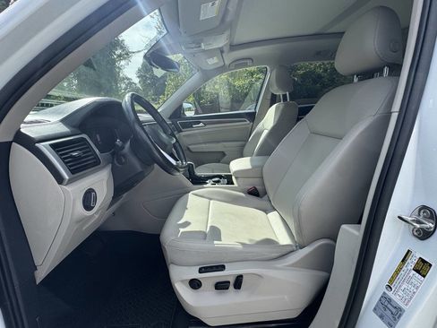 Used 2021 Volkswagen Atlas SEL image 4