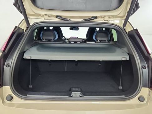 New 2026 Volvo EX30 Plus w/ Climate Package AWD/4WD image 36
