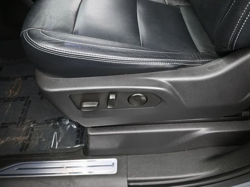 Used 2023 GMC Sierra 1500 Elevation w/ LPO, Elevation Black Package image 15