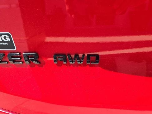 Used 2022 Chevrolet Blazer RS w/ Enhanced Convenience Package AWD/4WD image 11