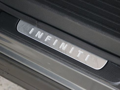 Certified 2025 INFINITI QX60 Luxe image 24