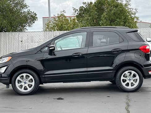 Used 2021 Ford EcoSport SE w/ SE Convenience Package image 9