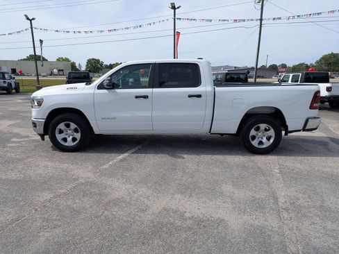 Used 2023 RAM 1500 Big Horn AWD/4WD image 6