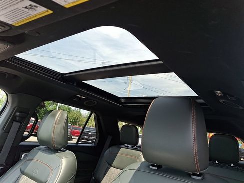 Certified 2023 Ford Explorer Timberline w/ Timberline Technology Package AWD/4WD image 15
