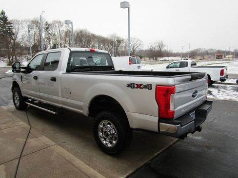 Used 2019 Ford F350 XL w/ Power Equipment Group image 6