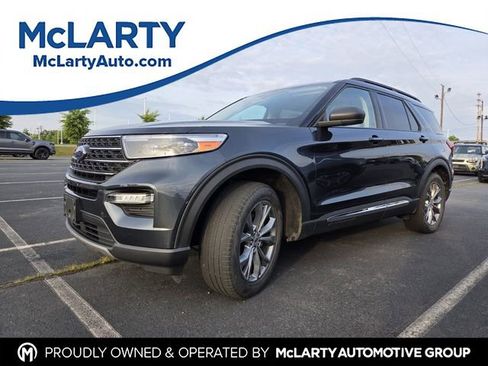 Used 2022 Ford Explorer XLT w/ Equipment Group 202A RWD image 1