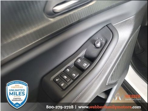 New 2025 Jeep Grand Cherokee L Laredo w/ Luxury Tech Group I image 18