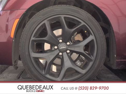 Used 2021 Chrysler 300 S image 9