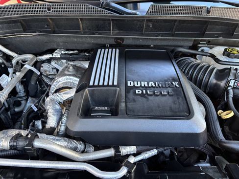 Used 2021 GMC Sierra 1500 SLT image 39