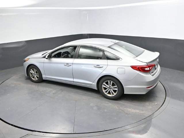 Used 2015 Hyundai Sonata SE FWD image 22