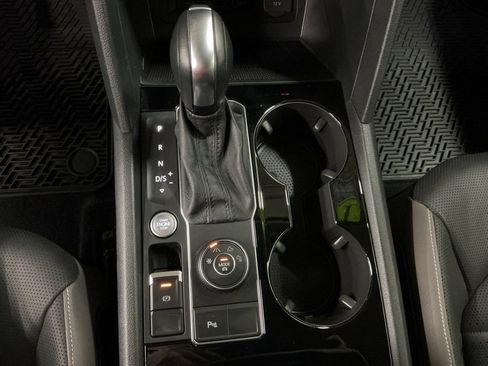 Used 2021 Volkswagen Atlas SEL image 20