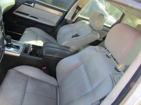 Used 2007 INFINITI M35 Sport w/ Technology Pkg image 9