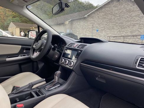 Used 2016 Subaru Crosstrek 2.0i Limited w/ Popular Package #2 image 18