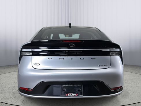 New 2026 Toyota Prius Plug-In Hybrid image 23