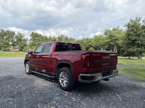 Used 2021 GMC Sierra 1500 SLT w/ SLT Premium Plus Package RWD image 7