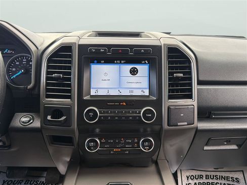 Used 2019 Ford Expedition XLT w/ Equipment Group 201A AWD/4WD image 20