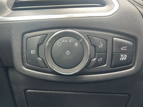 Used 2024 Ford Edge Titanium w/ Equipment Group 301A image 16