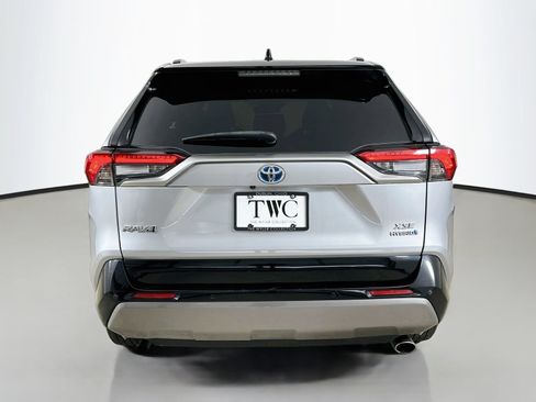Used 2020 Toyota RAV4 XSE AWD/4WD image 6