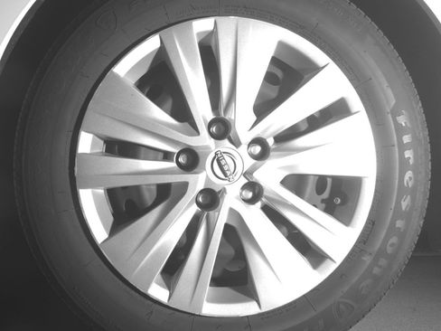 Used 2025 Nissan Sentra S FWD image 12