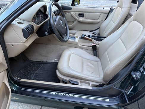Used 2000 BMW Z3 2.5i RWD image 19