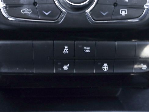 Used 2017 RAM 1500 Sport w/ Convenience Group image 40