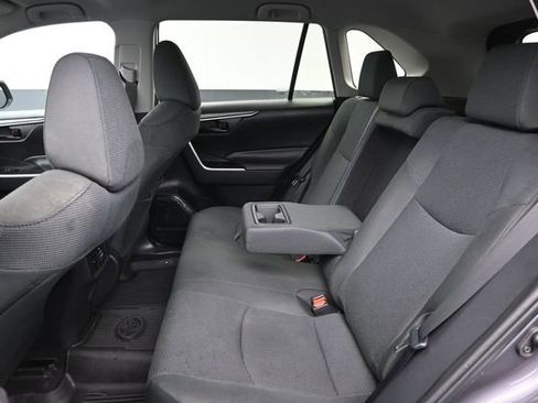 Certified 2023 Toyota RAV4 LE FWD image 15