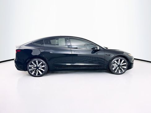 Used 2025 Tesla Model 3 Long Range image 10