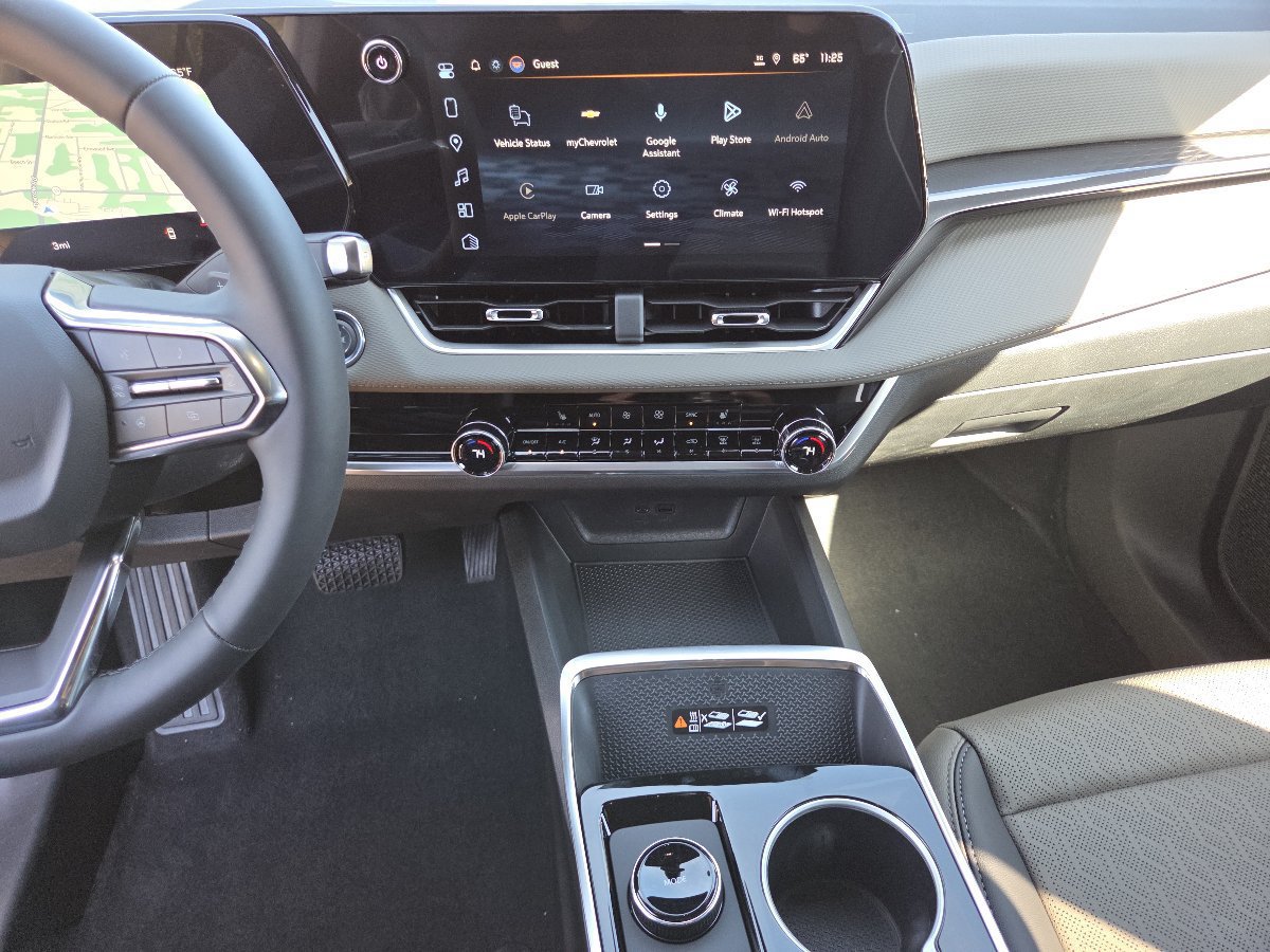 New 2027 Chevrolet Equinox LT w/ Convenience Package II AWD/4WD image 38