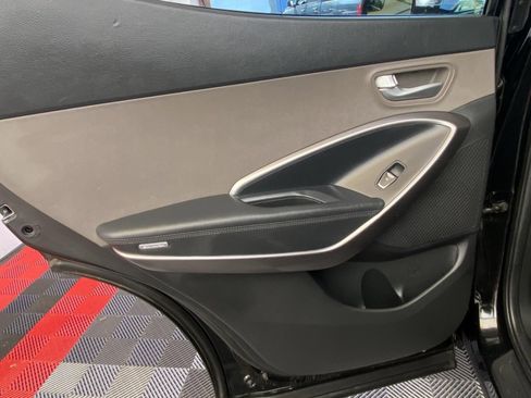 Used 2017 Hyundai Santa Fe Sport AWD/4WD image 15
