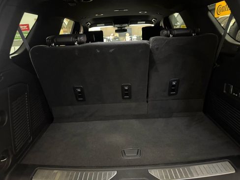 Used 2023 Chevrolet Tahoe RST w/ RST Performance Edition image 9