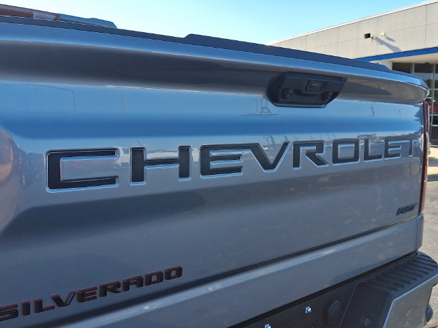 Used 2024 Chevrolet Silverado 1500 RST w/ Redline Edition AWD/4WD image 29