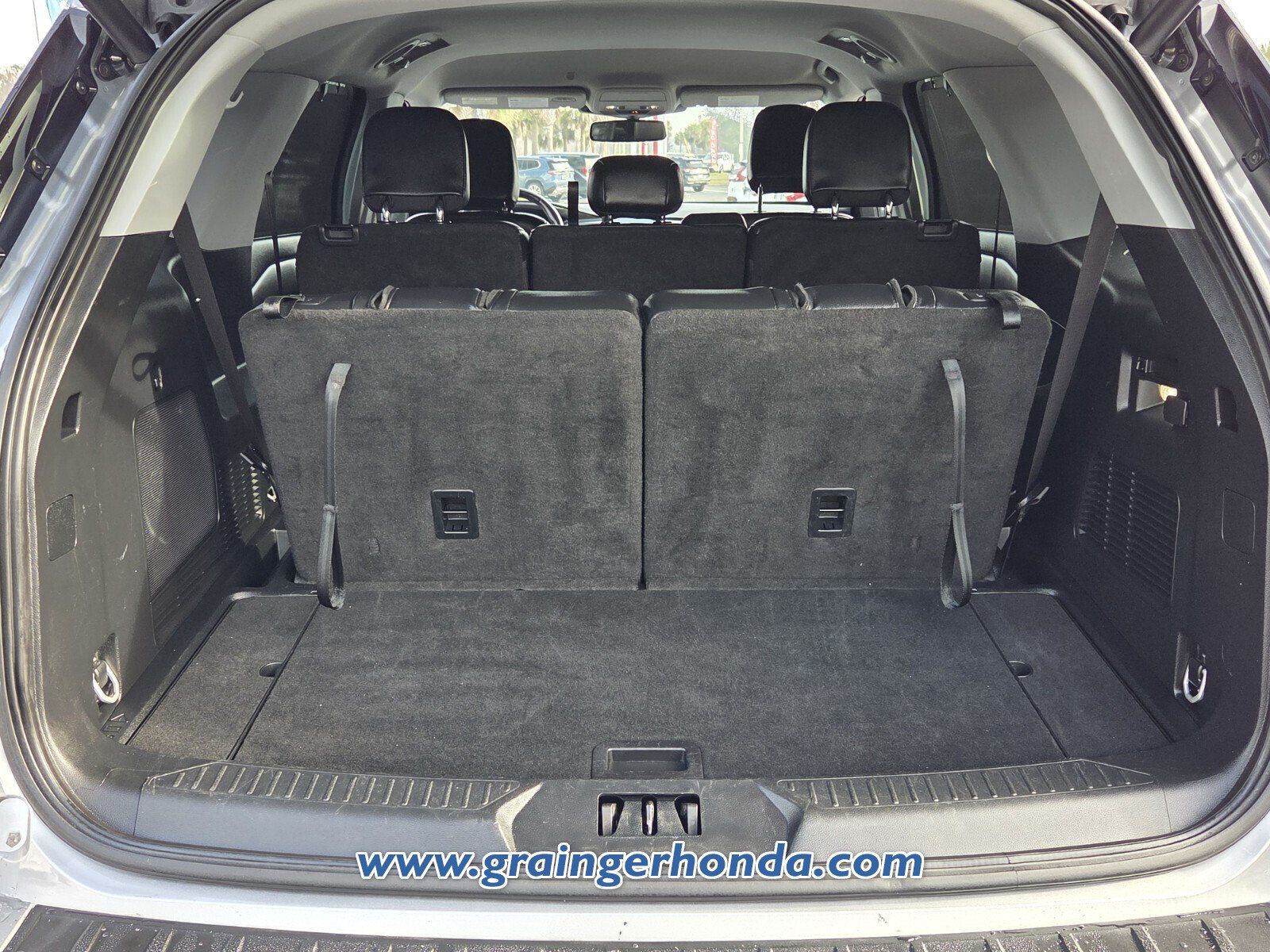 Used 2023 Ford Explorer Limited RWD image 12