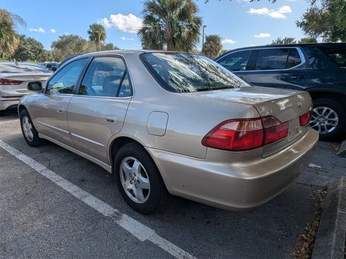 Used 2000 Honda Accord EX image 12
